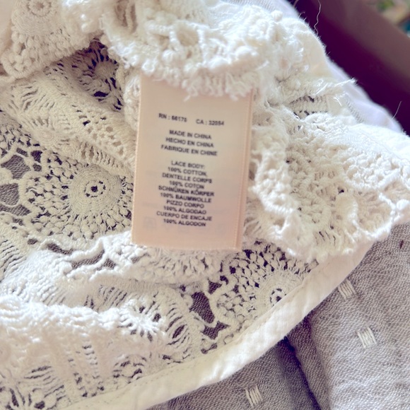 Cutest lace cream/ivory blouse XS - Picture 5 of 5